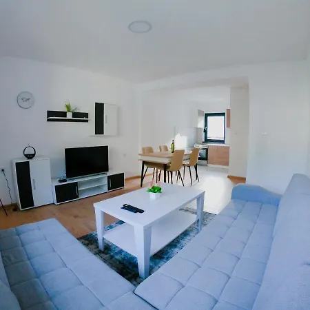 Apartments Swiss Travnik Dış mekan fotoğraf
